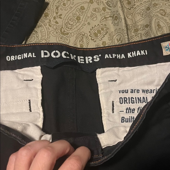 Dockers Men's Black 33x32 EUC Pants - Picture 2 of 5